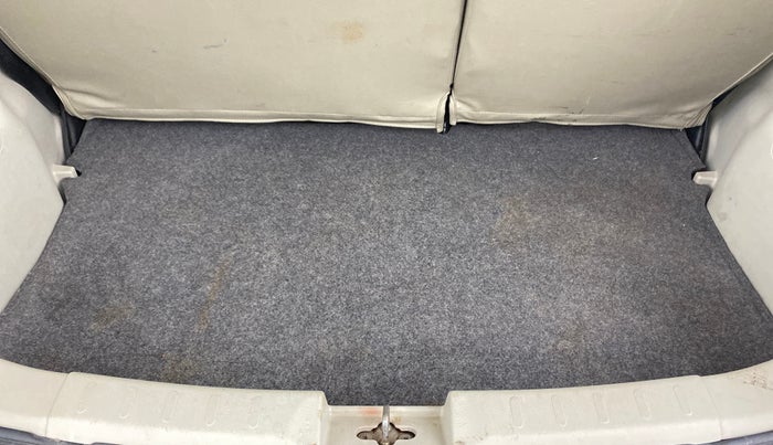 2017 Maruti Celerio ZXI AMT (O), Petrol, Automatic, 76,503 km, Boot Inside