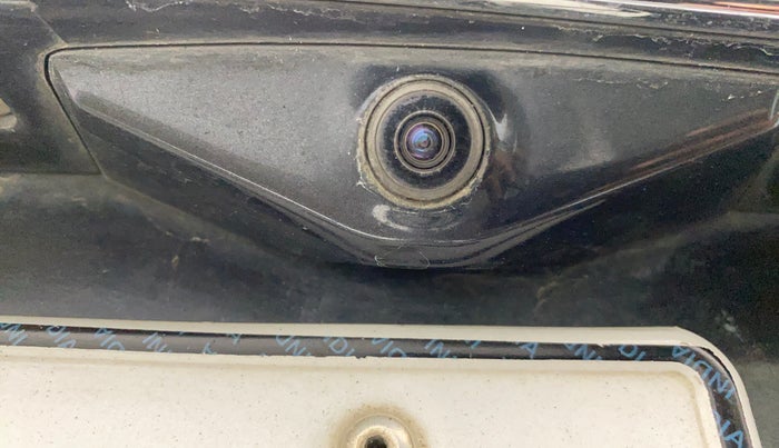 2017 Tata Hexa XT 4X2 6 STR, Diesel, Manual, 91,455 km, Parking Camera