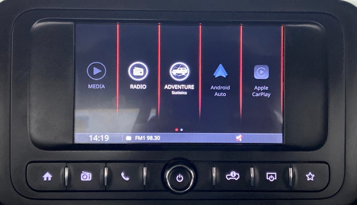 2020 Mahindra Thar LX  P 4WD AT CONVERTIBLE, Petrol, Automatic, 23,584 km, Touchscreen Infotainment System