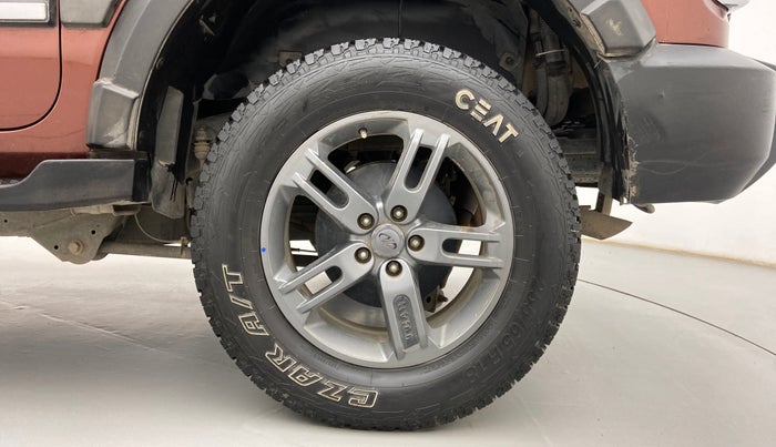 2020 Mahindra Thar LX  P 4WD AT CONVERTIBLE, Petrol, Automatic, 23,584 km, Left Rear Wheel
