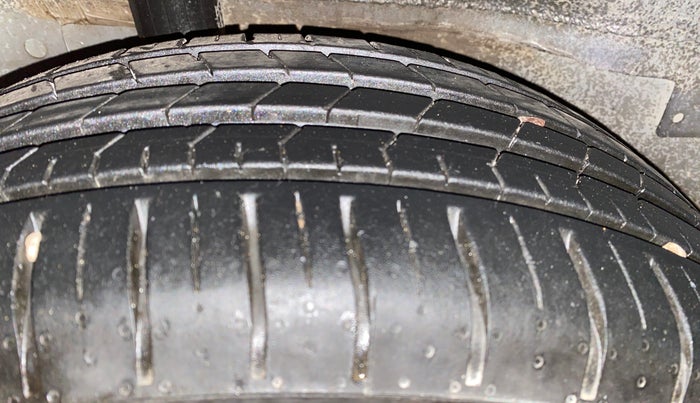 2017 Honda WR-V 1.2L I-VTEC S MT, Petrol, Manual, 48,525 km, Right Rear Tyre Tread