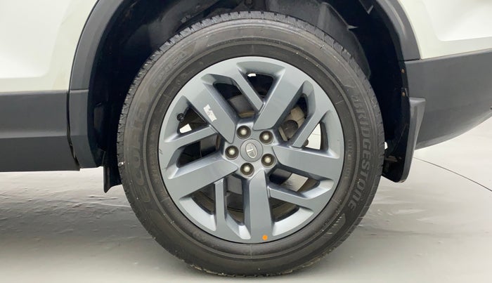 2021 Tata Safari XT PLUS, Diesel, Manual, 43,399 km, Left Rear Wheel
