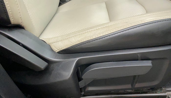 2021 Tata Safari XT PLUS, Diesel, Manual, 43,399 km, Driver Side Adjustment Panel