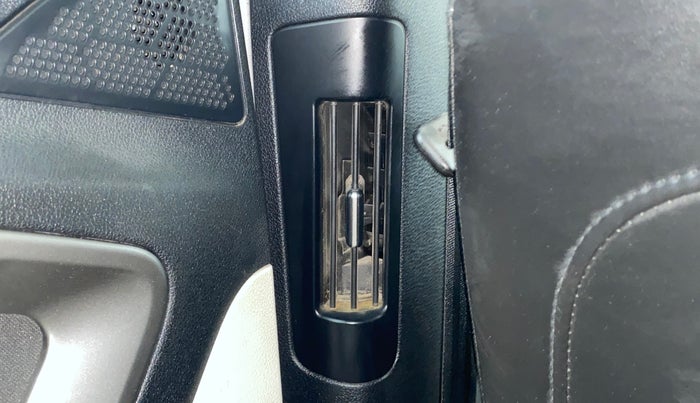 2021 Tata Safari XT PLUS, Diesel, Manual, 43,399 km, Rear AC Vents