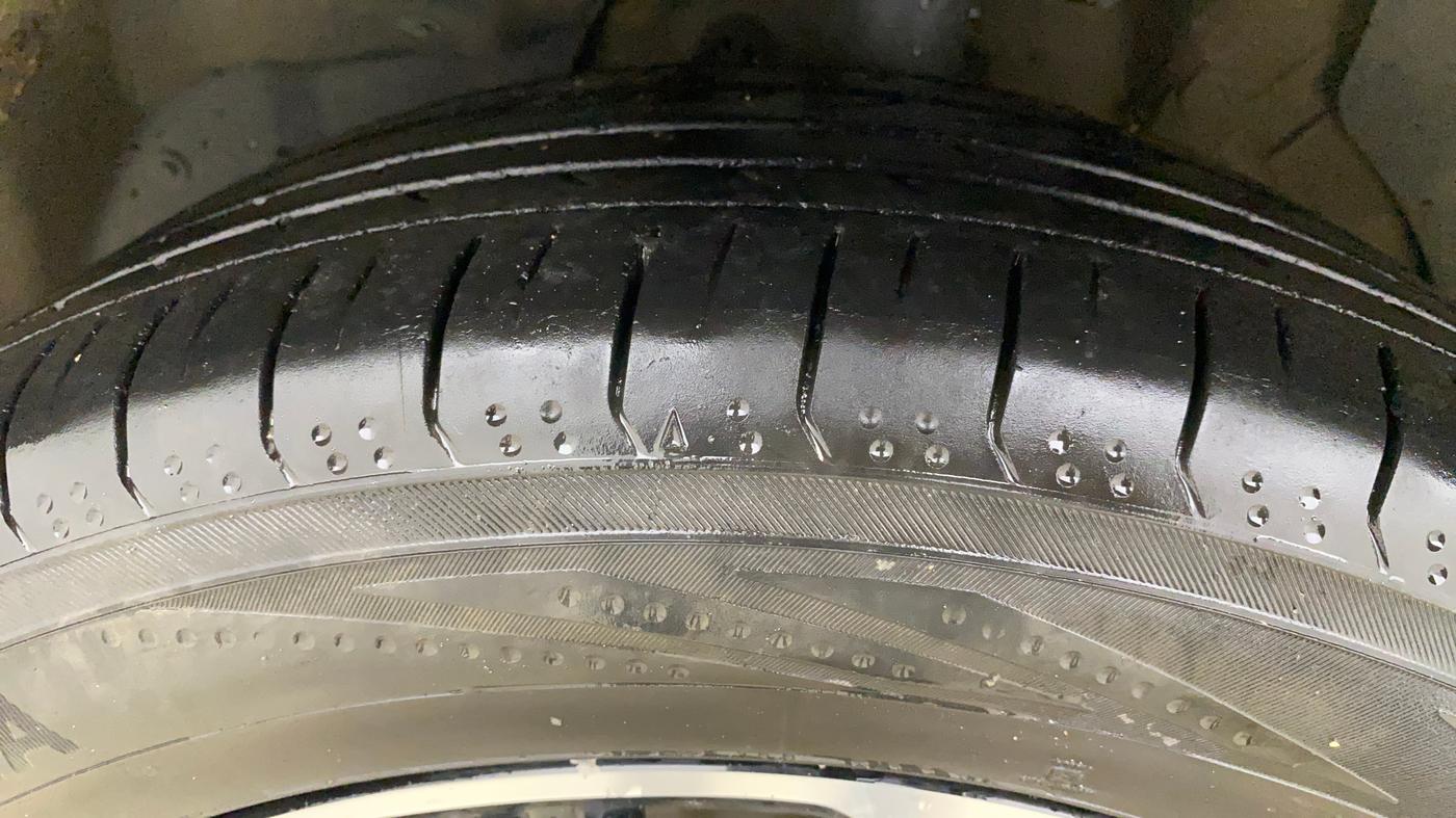 2021 MG HECTOR SHARP 1.5 PETROL CVT, Petrol, Automatic, 99,876 km, Left Front Tyre Tread