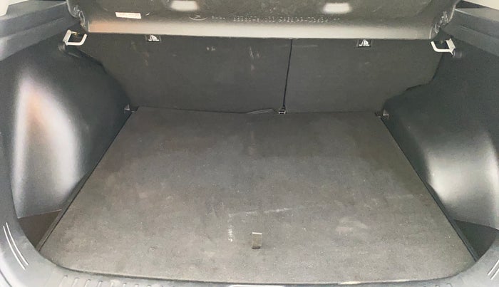 2022 Hyundai Creta SX 1.5 PETROL, Petrol, Manual, 17,357 km, Boot Inside