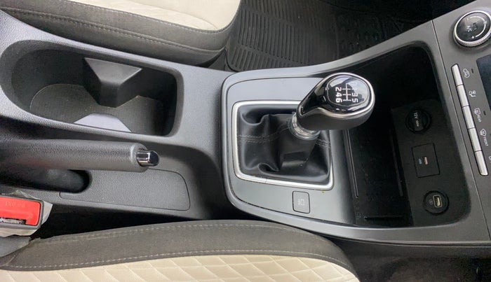 2022 Hyundai Creta SX 1.5 PETROL, Petrol, Manual, 17,357 km, Gear Lever