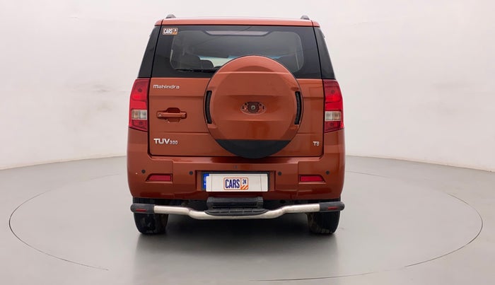 2016 Mahindra TUV300 T8, Diesel, Manual, 98,798 km, Back/Rear