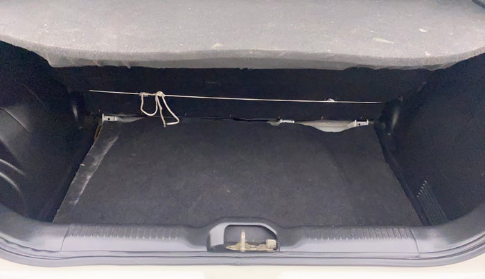 2020 Maruti Swift LXI, Petrol, Manual, 10,679 km, Boot Inside