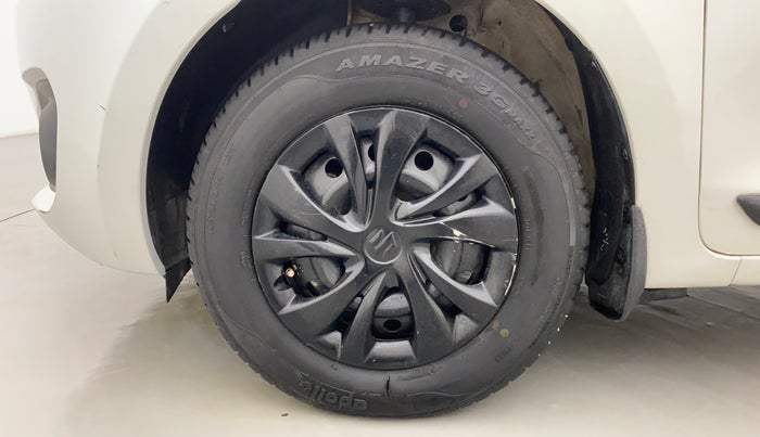 2020 Maruti Swift LXI, Petrol, Manual, 10,679 km, Left Front Wheel