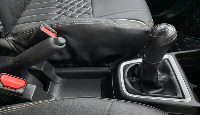 2020 Maruti Swift LXI, Petrol, Manual, 10,679 km, Gear Lever
