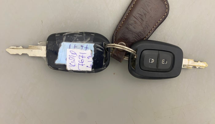 2021 Renault Kwid CLIMBER 1.0 (O), Petrol, Manual, 24,931 km, Key Close Up