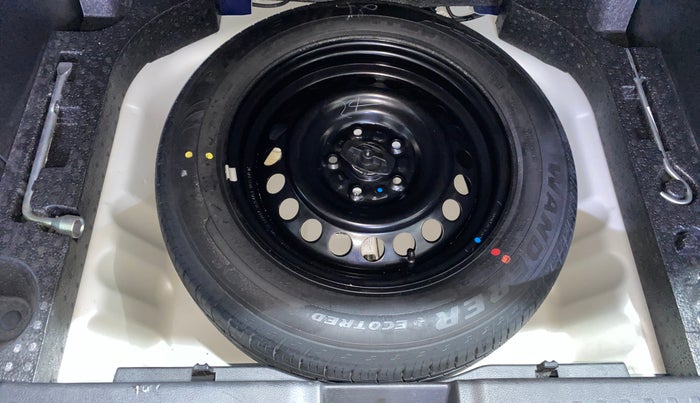 2024 Maruti BREZZA VXI AT SMART HYBRID, Petrol, Automatic, 5,003 km, Spare Tyre