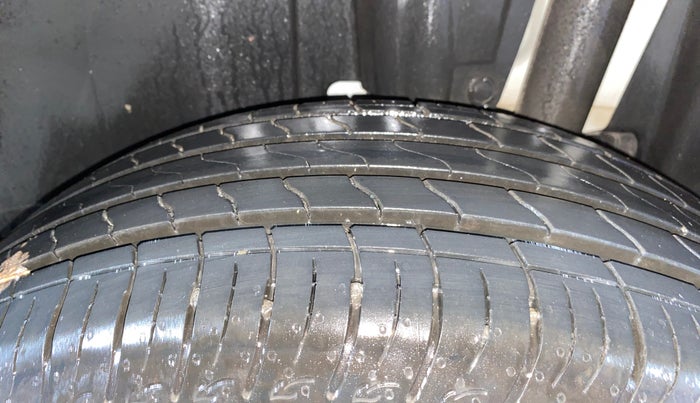 2024 Maruti BREZZA VXI AT SMART HYBRID, Petrol, Automatic, 5,003 km, Left Rear Tyre Tread