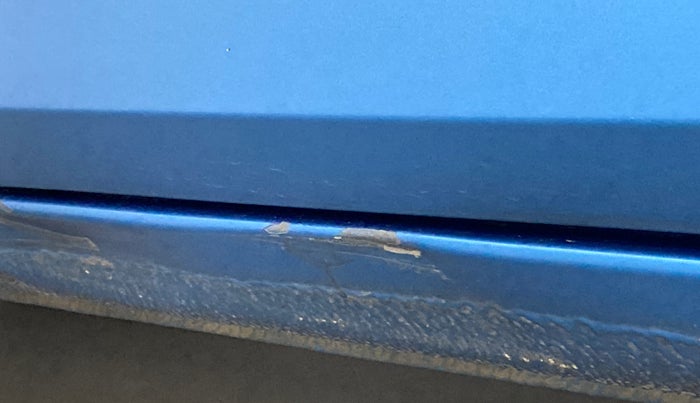 2017 Maruti IGNIS DELTA 1.2, Petrol, Manual, 26,530 km, Left running board - Minor scratches