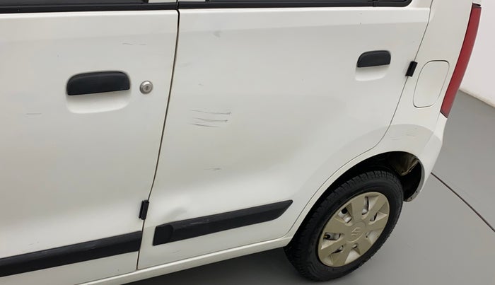 2012 Maruti Wagon R 1.0 LXI, Petrol, Manual, 41,218 km, Rear left door - Slight discoloration