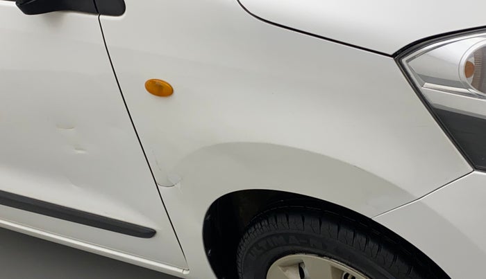 2012 Maruti Wagon R 1.0 LXI, Petrol, Manual, 41,218 km, Right fender - Paint has minor damage