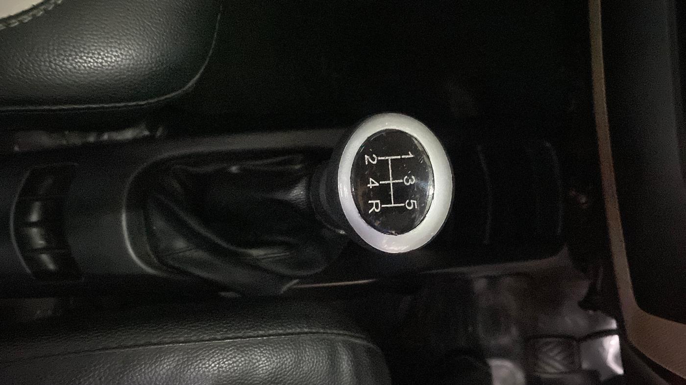2015 Maruti Wagon R 1.0 VXI, Petrol, Manual, 55,068 km, Gear Lever