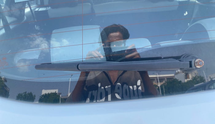 2022 Tata Safari XT PLUS, Diesel, Manual, 84,639 km, Rear Wiper