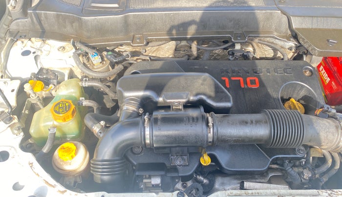 2022 Tata Safari XT PLUS, Diesel, Manual, 84,639 km, Engine View - Right