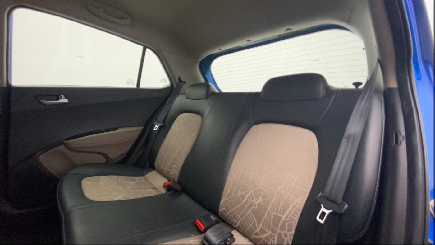 2019 Hyundai Grand i10 SPORTZ 1.2 KAPPA VTVT, Petrol, Manual, 16,561 km, Right Side Rear Door Cabin