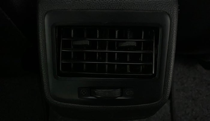 2019 Hyundai Grand i10 SPORTZ 1.2 KAPPA VTVT, Petrol, Manual, 16,561 km, Rear AC Vents