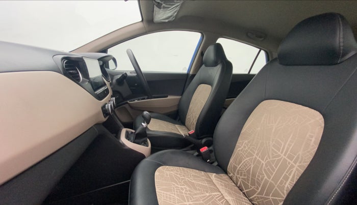 2019 Hyundai Grand i10 SPORTZ 1.2 KAPPA VTVT, Petrol, Manual, 16,561 km, Right Side Front Door Cabin