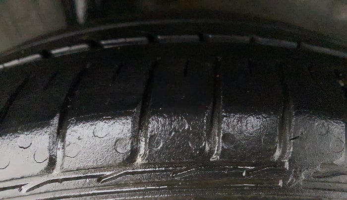 2015 Honda City 1.5L I-VTEC V MT, Petrol, Manual, 92,210 km, Right Rear Tyre Tread