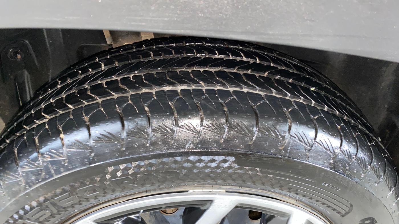 2024 Maruti Grand Vitara DELTA SMART HYBRID AT, Petrol, Automatic, 18,517 km, Right Rear Tyre Tread