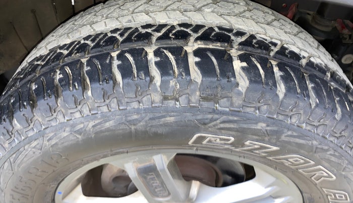 2022 Mahindra Thar LX D AT 4WD HT, Diesel, Automatic, 23,863 km, Right Front Tyre Tread