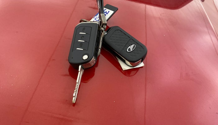 2022 Mahindra Thar LX D AT 4WD HT, Diesel, Automatic, 23,863 km, Key Close Up