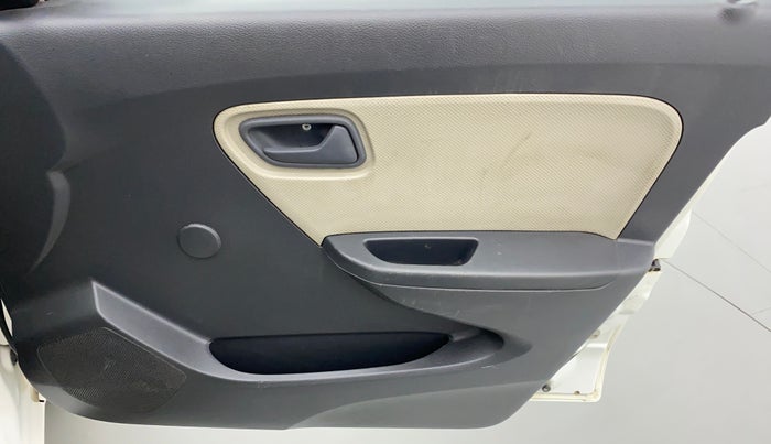 2016 Maruti Alto K10 LXI CNG, CNG, Manual, 91,884 km, Driver Side Door Panels Control