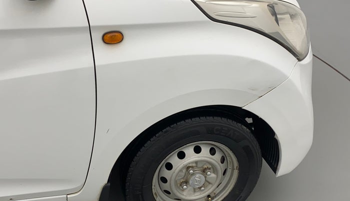 2017 Hyundai Eon ERA +, Petrol, Manual, 66,838 km, Right fender - Slight discoloration