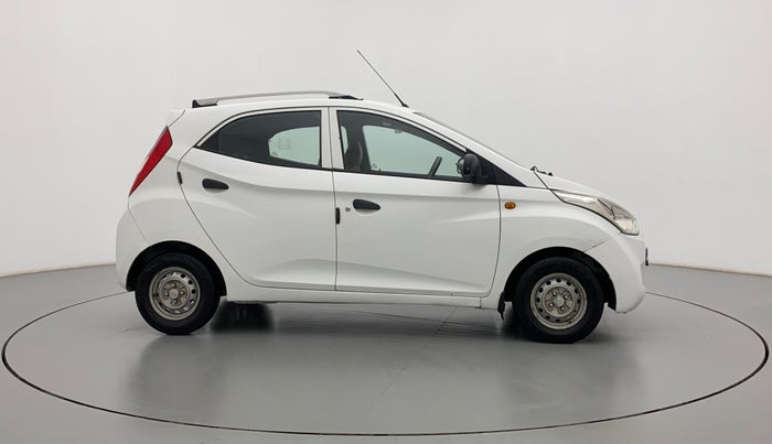 2017 Hyundai Eon ERA +, Petrol, Manual, 66,838 km, Right Side View