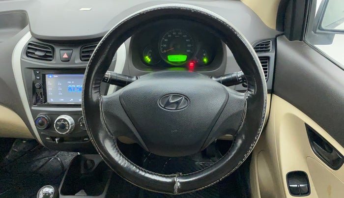 2017 Hyundai Eon ERA +, Petrol, Manual, 66,838 km, Steering Wheel Close Up
