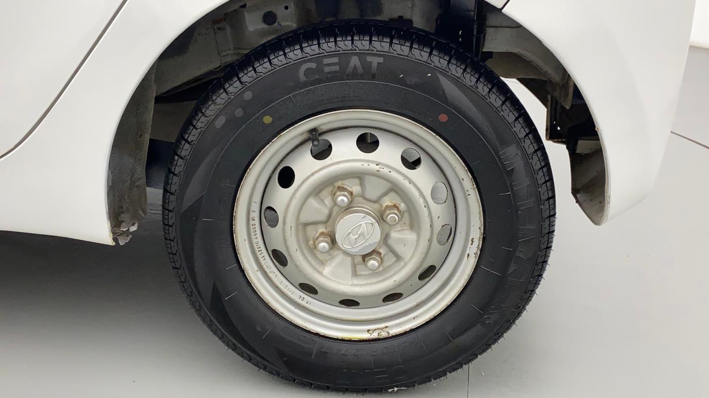 2017 Hyundai Eon ERA +, Petrol, Manual, 66,838 km, Left Rear Wheel
