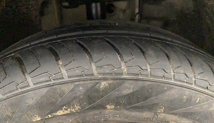 2021 Tata TIAGO NRG XZ MT, Petrol, Manual, 76,422 km, Right Front Tyre Tread