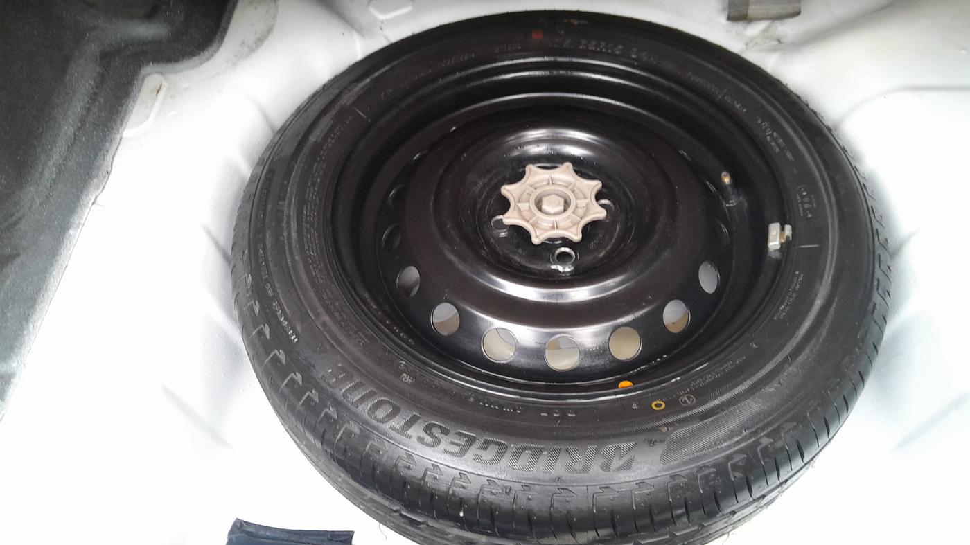 2014 Hyundai Xcent SX AT 1.2 (O), Petrol, Automatic, 78,893 km, Spare Tyre