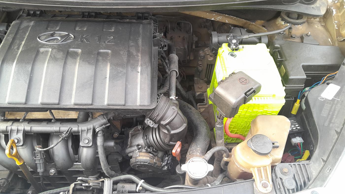 2014 Hyundai Xcent SX AT 1.2 (O), Petrol, Automatic, 78,893 km, Engine View - Left