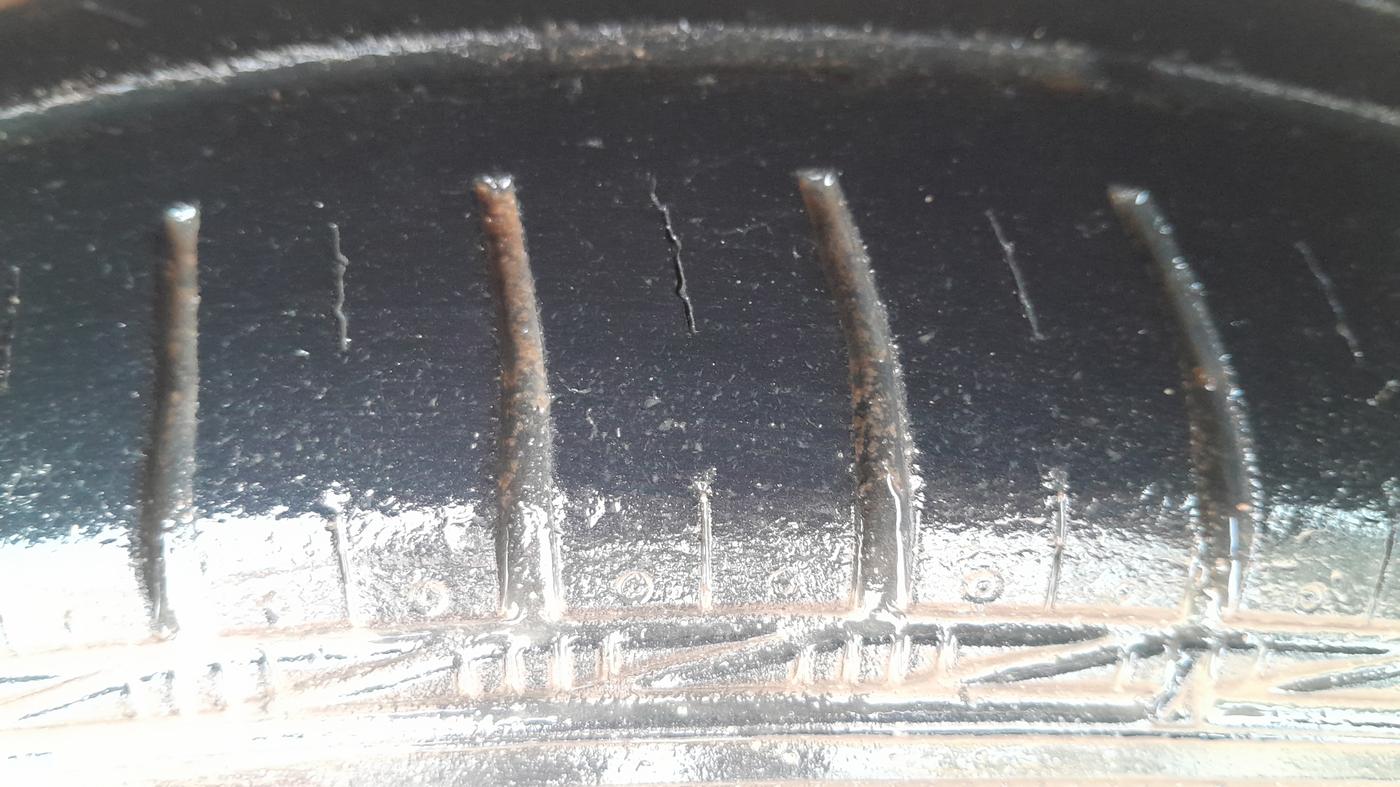 2014 Hyundai Xcent SX AT 1.2 (O), Petrol, Automatic, 78,893 km, Left Front Tyre Tread