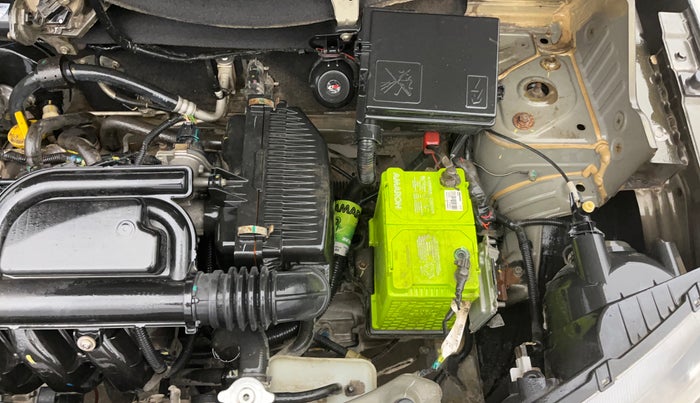 2016 Renault Kwid RXL, Petrol, Manual, 43,923 km, Engine View - Left