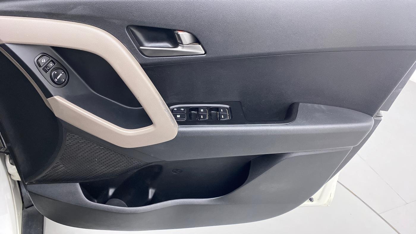2017 Hyundai Creta SX PLUS AT 1.6 PETROL, Petrol, Automatic, 79,448 km, Driver Side Door Panels Control