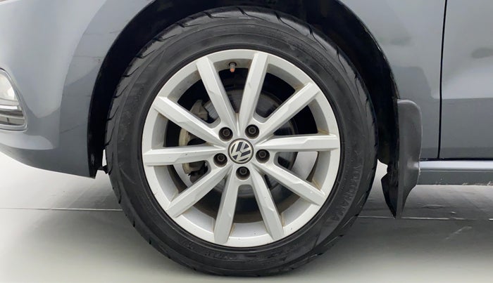 2017 Volkswagen Polo GT TSI 1.2 PETROL AT, Petrol, Automatic, 66,111 km, Left Front Wheel