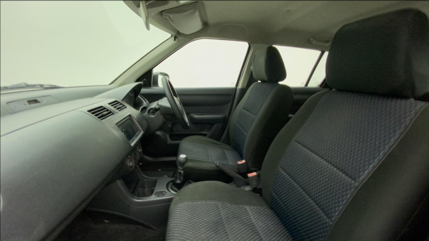 2011 Maruti Swift LXI, Petrol, Manual, 54,277 km, Right Side Front Door Cabin