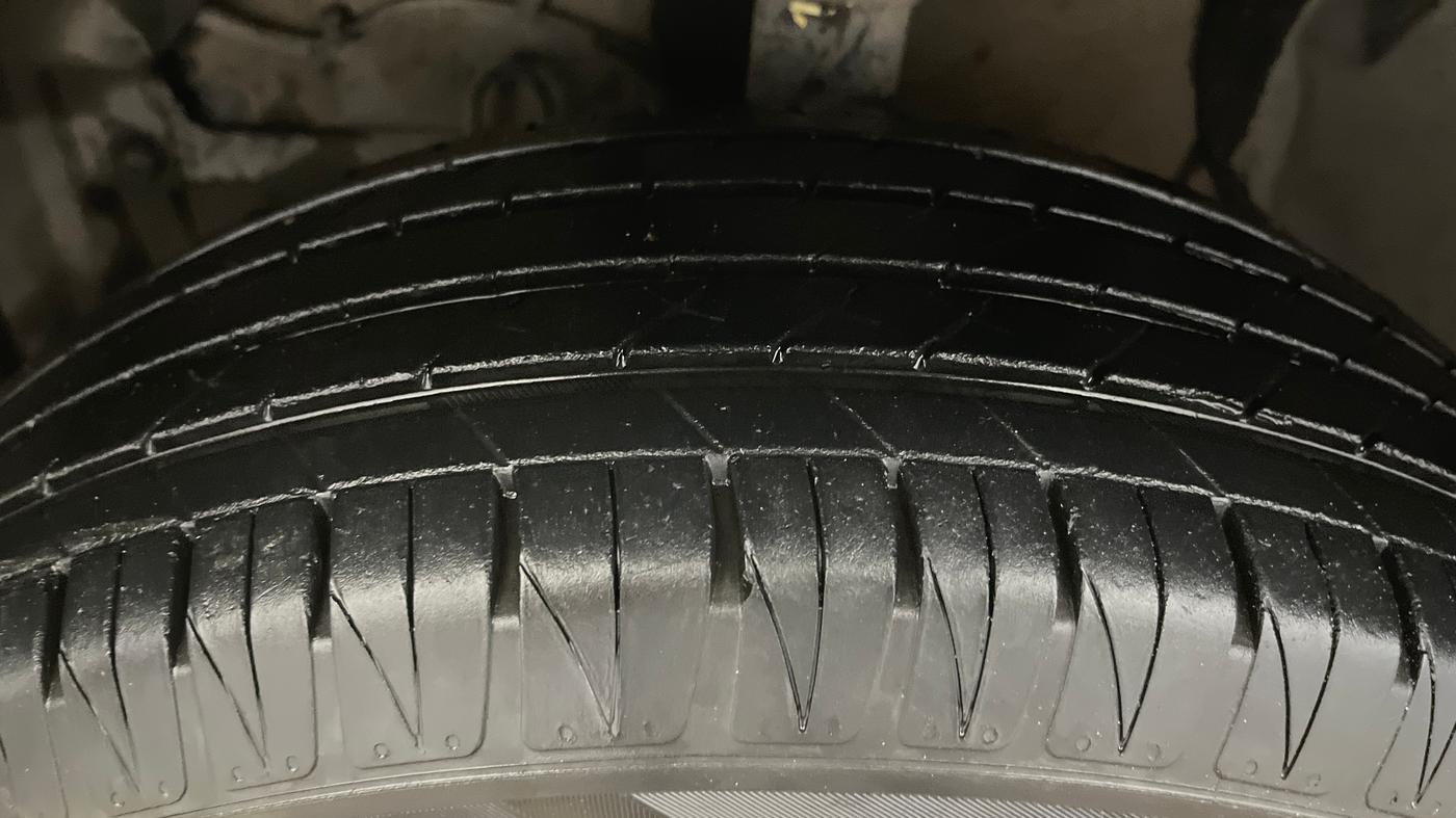 2021 Maruti Vitara Brezza ZXI PLUS, Petrol, Manual, 54,962 km, Left Front Tyre Tread