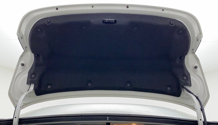 2022 Maruti Ciaz ALPHA  AT 1.5 SHVS PETROL, Petrol, Automatic, 7,536 km, Boot Door Open