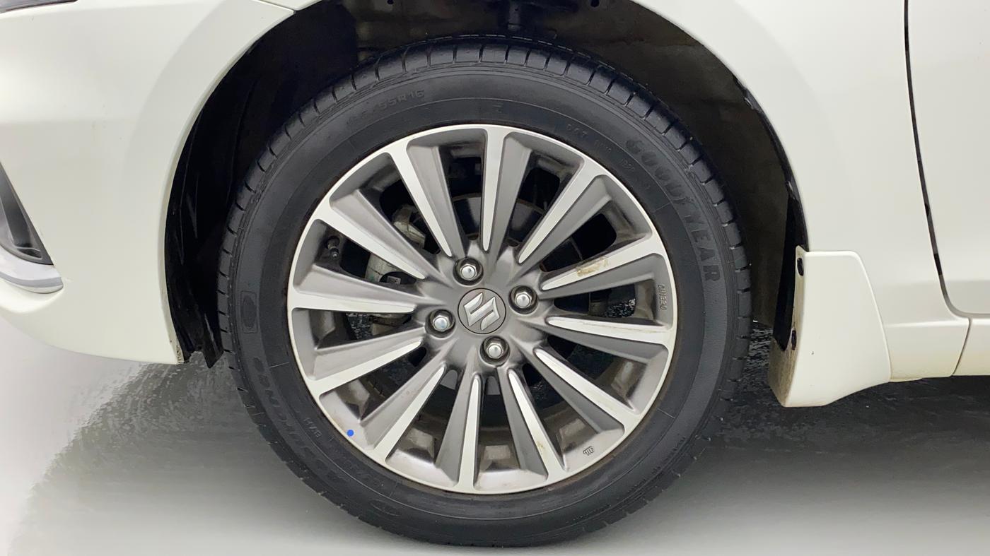 2022 Maruti Ciaz ALPHA  AT 1.5 SHVS PETROL, Petrol, Automatic, 7,536 km, Left Front Wheel
