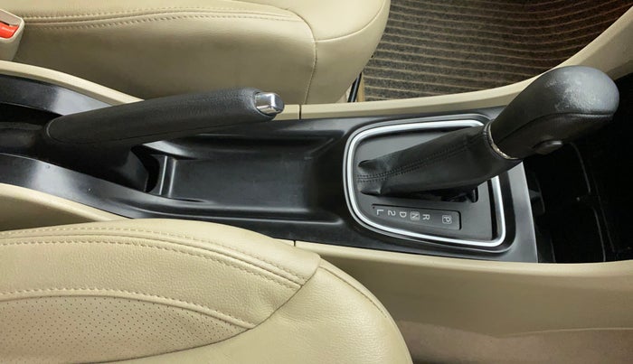2022 Maruti Ciaz ALPHA  AT 1.5 SHVS PETROL, Petrol, Automatic, 7,536 km, Gear Lever