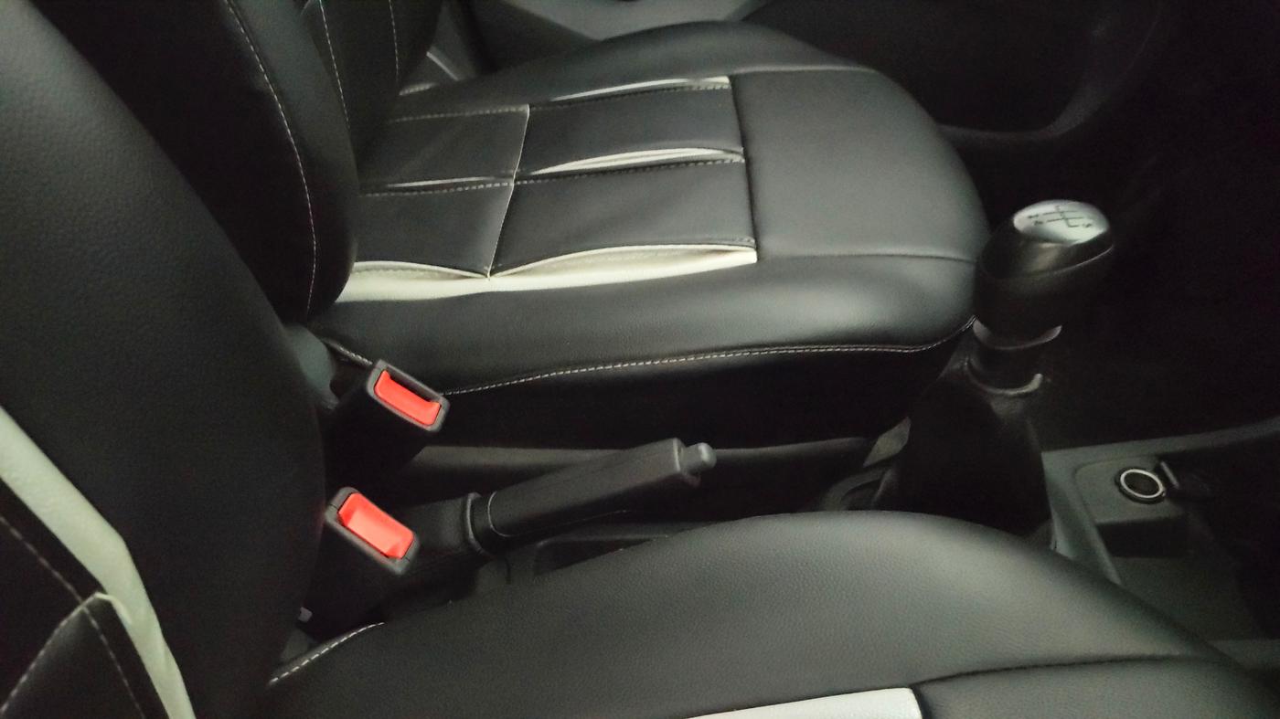 2016 Renault Kwid RXT 1.0, Petrol, Manual, 24,426 km, Gear Lever