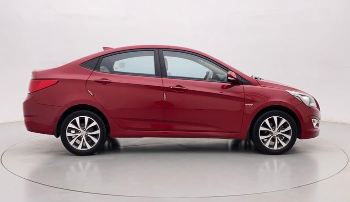2016 Hyundai Verna FLUIDIC 4S 1.6 VTVT SX, Petrol, Manual, 64,164 km, Right Side View